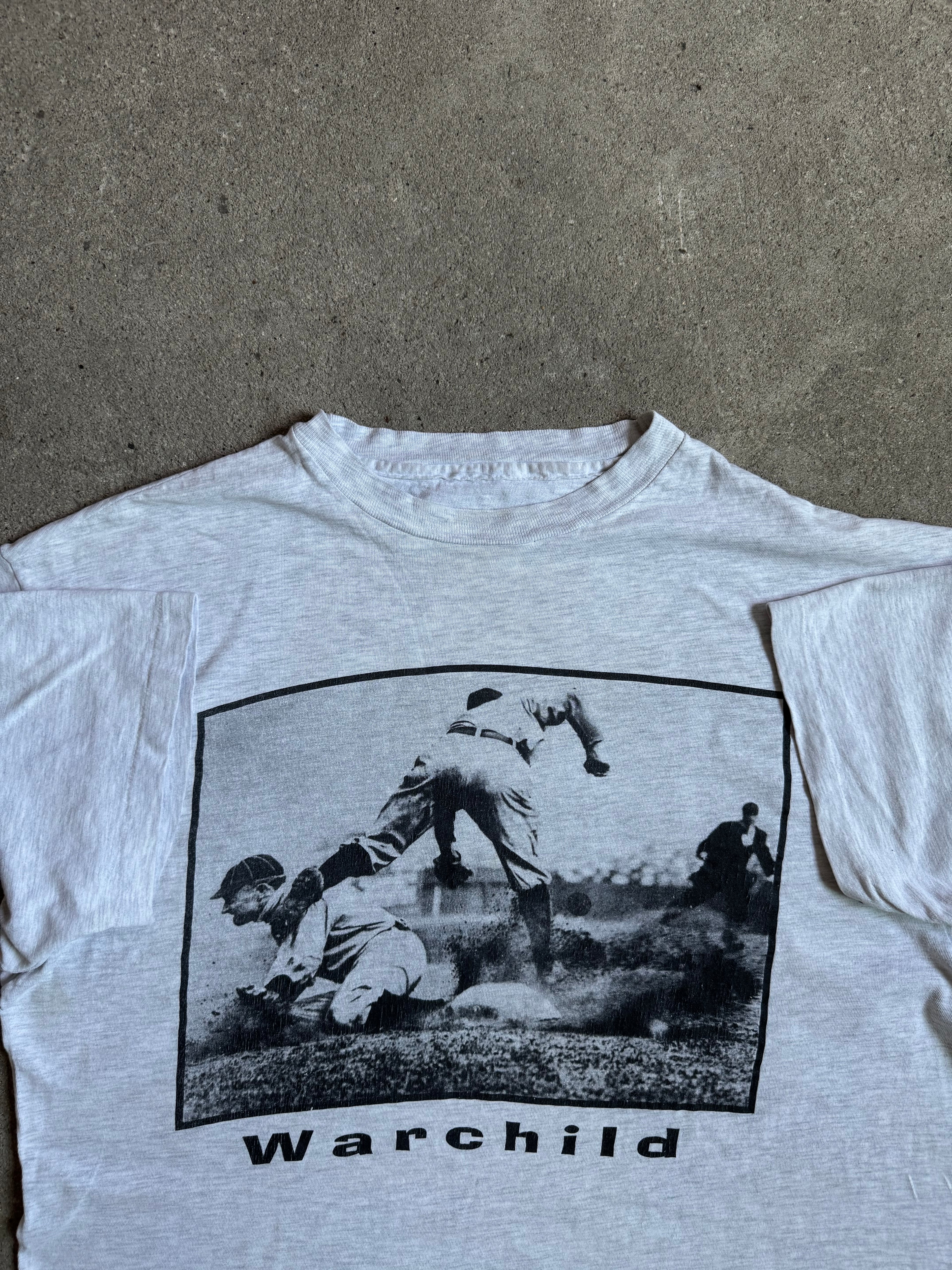 90s warchild tee