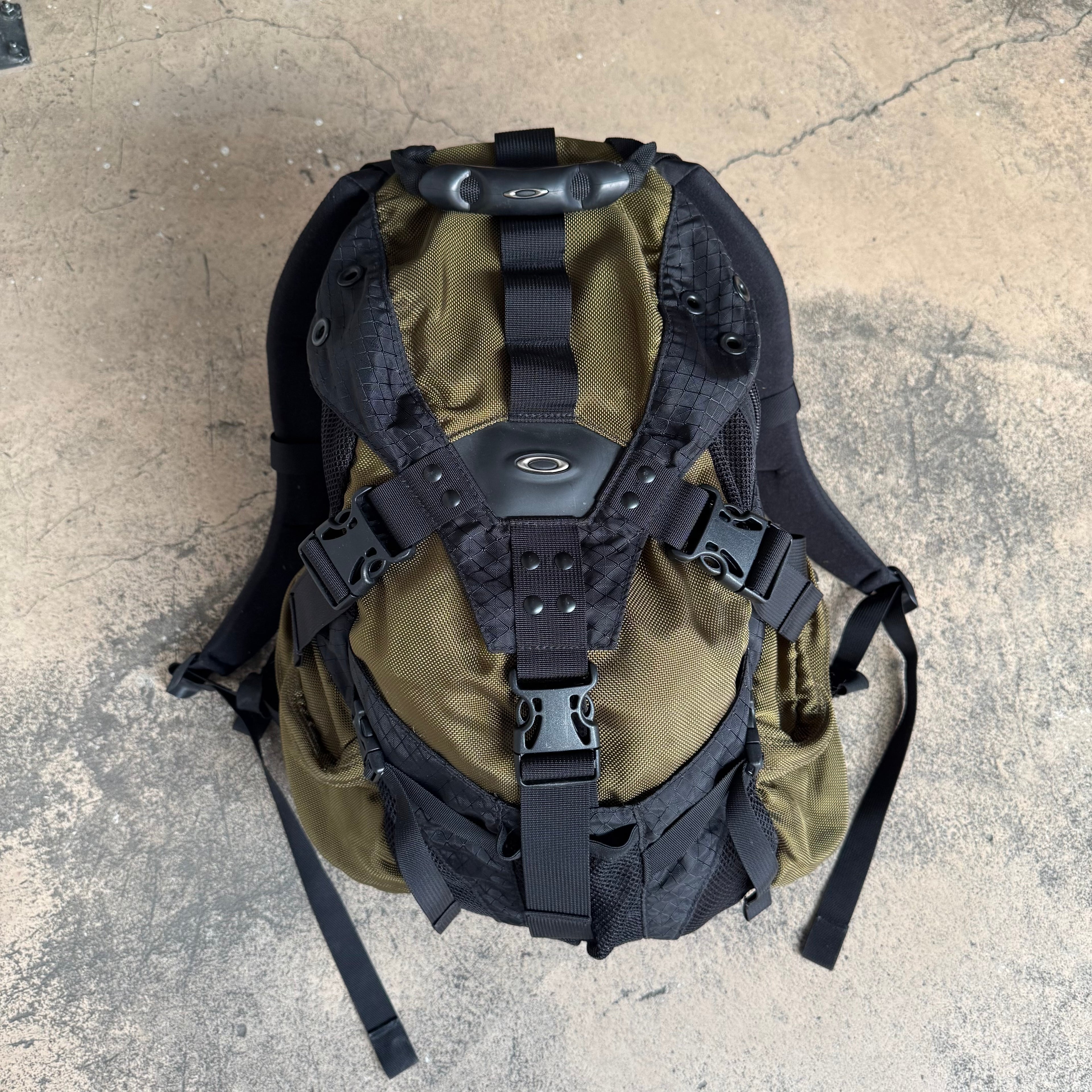 90s oakley icon 1.0