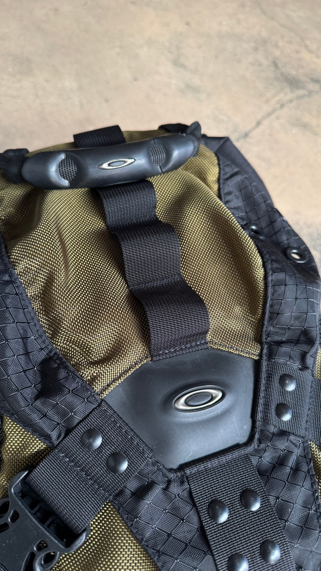 90s oakley icon 1.0