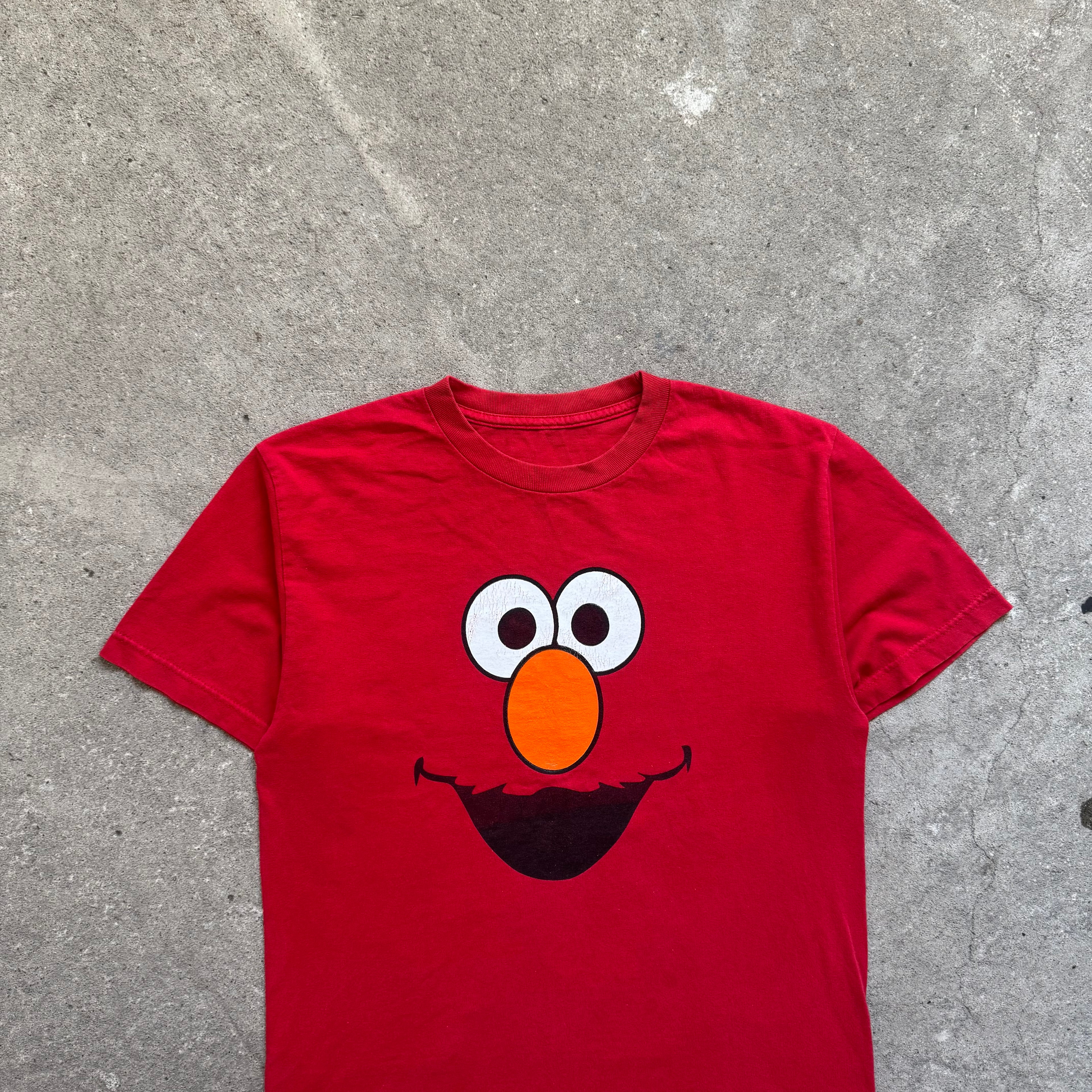 90s elmo face tee - Med