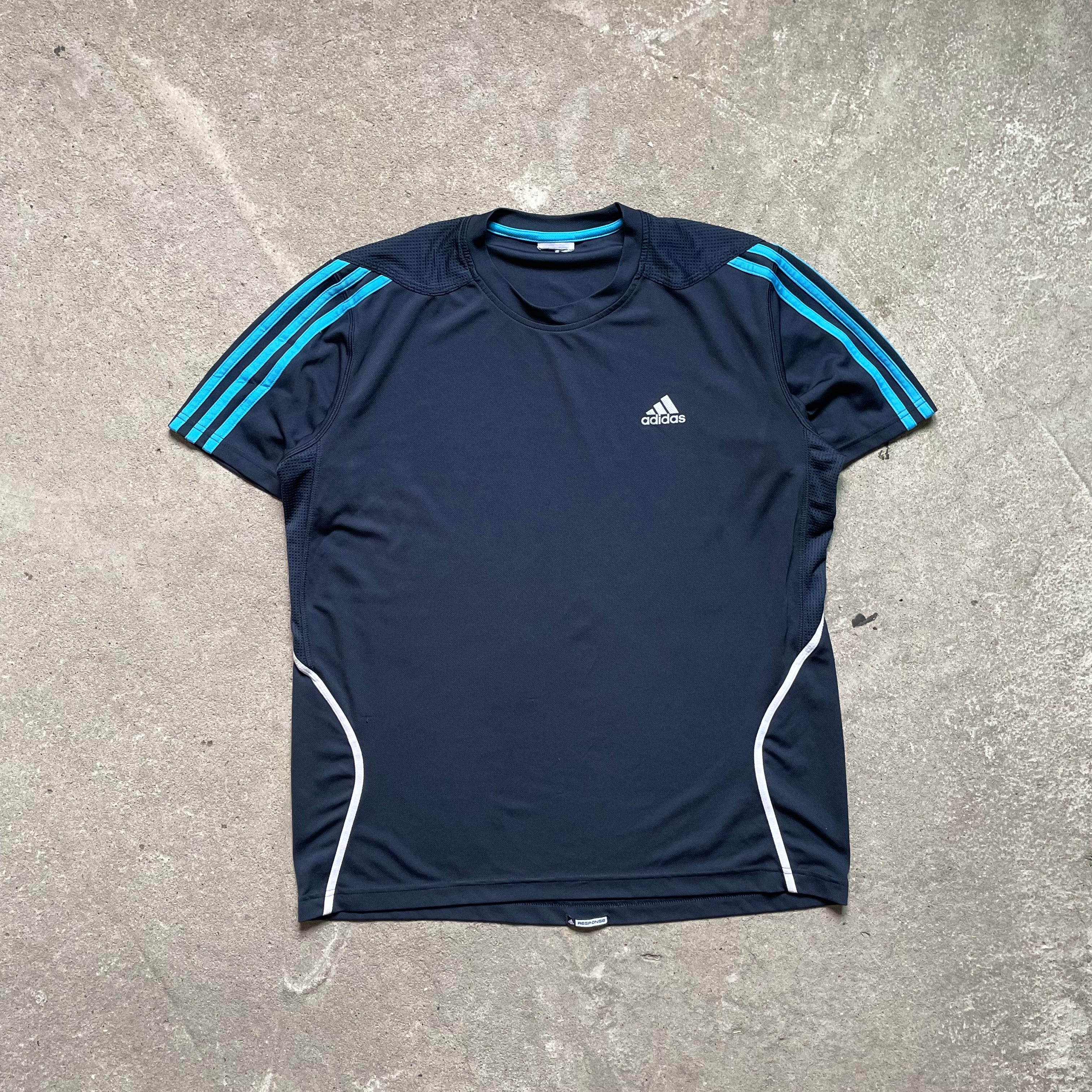 00s adidas tee - Large
