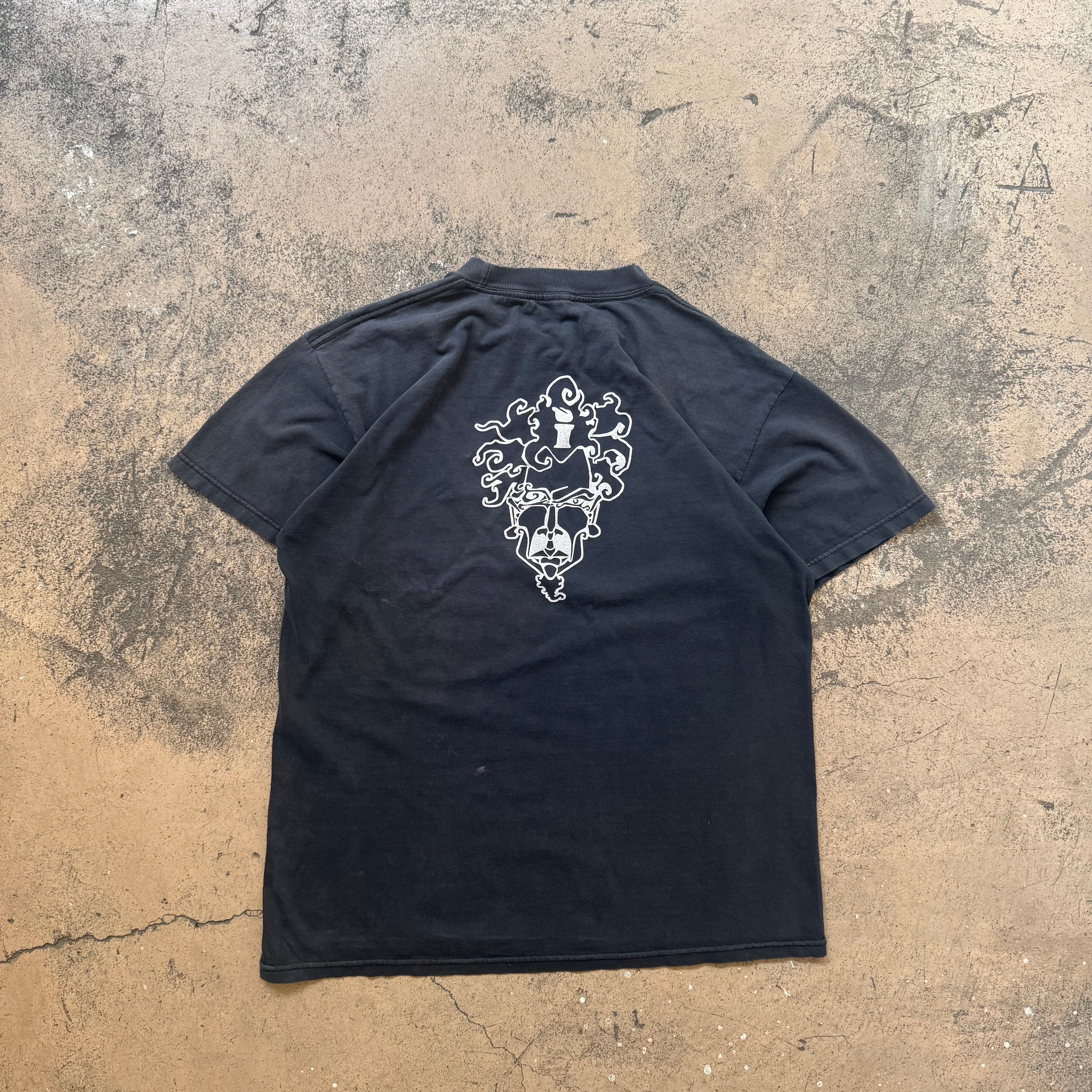 2001 incubus band tee - Large