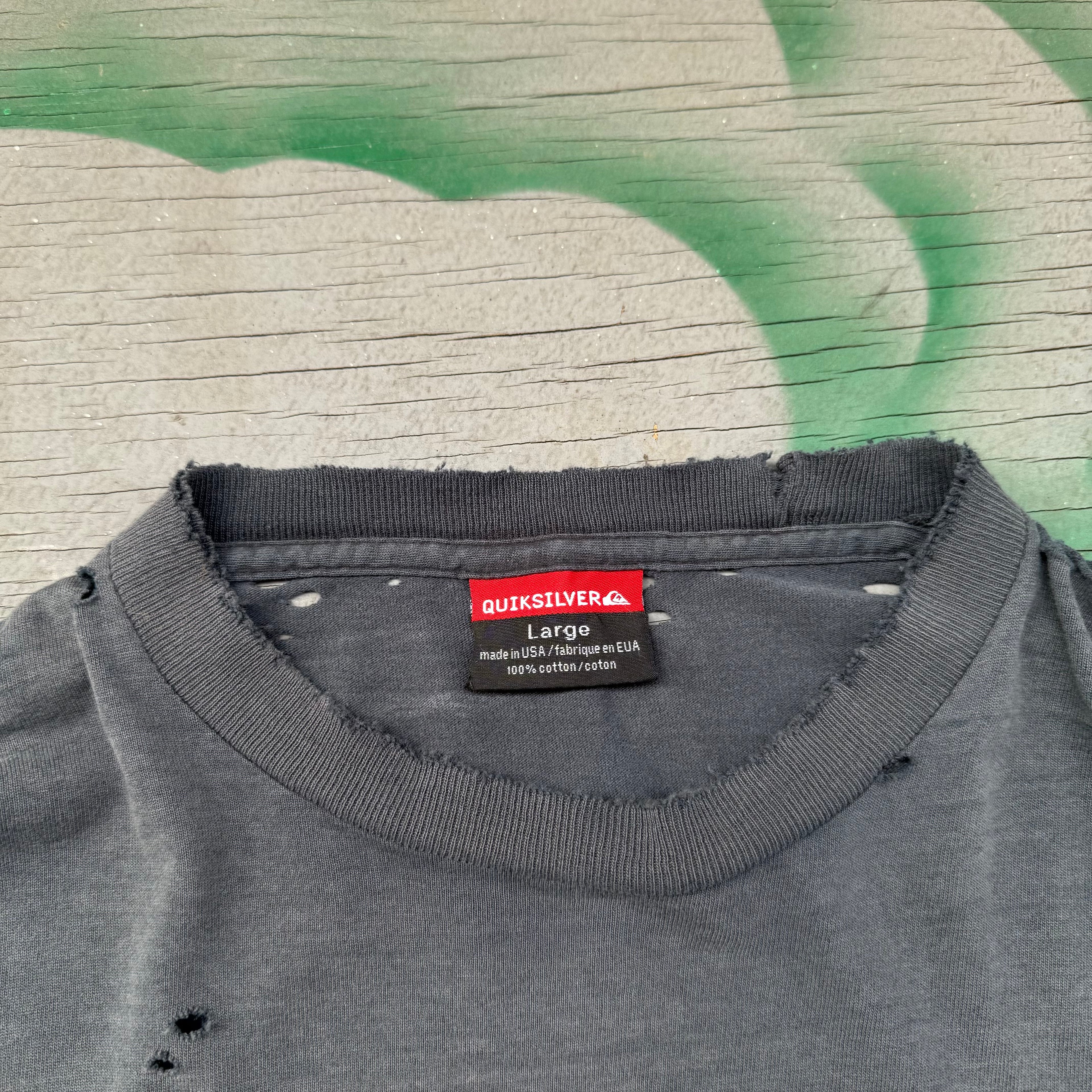 90s quiksilver faded + distressed longsleeve - Large