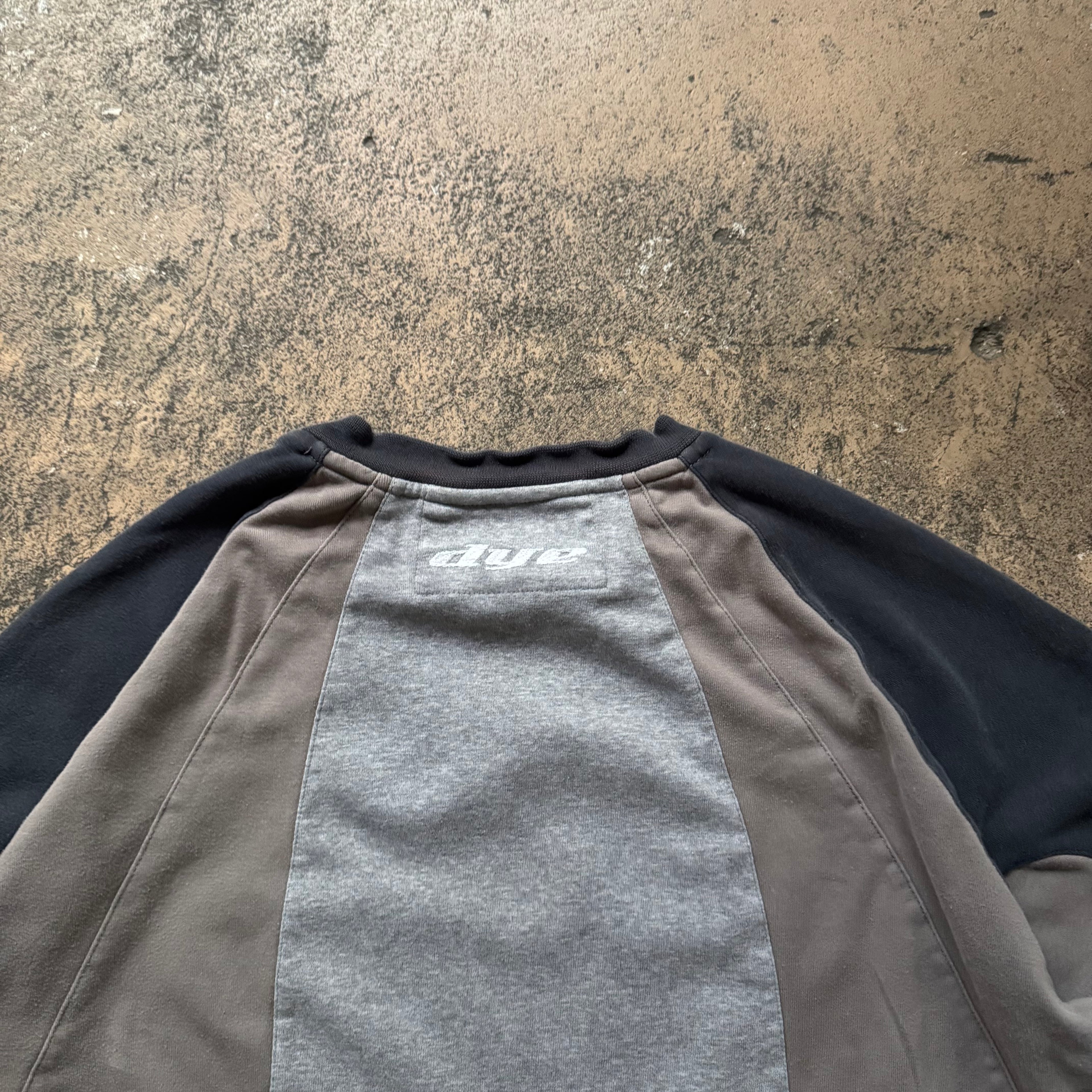 00s dye constructed longsleeve - Large