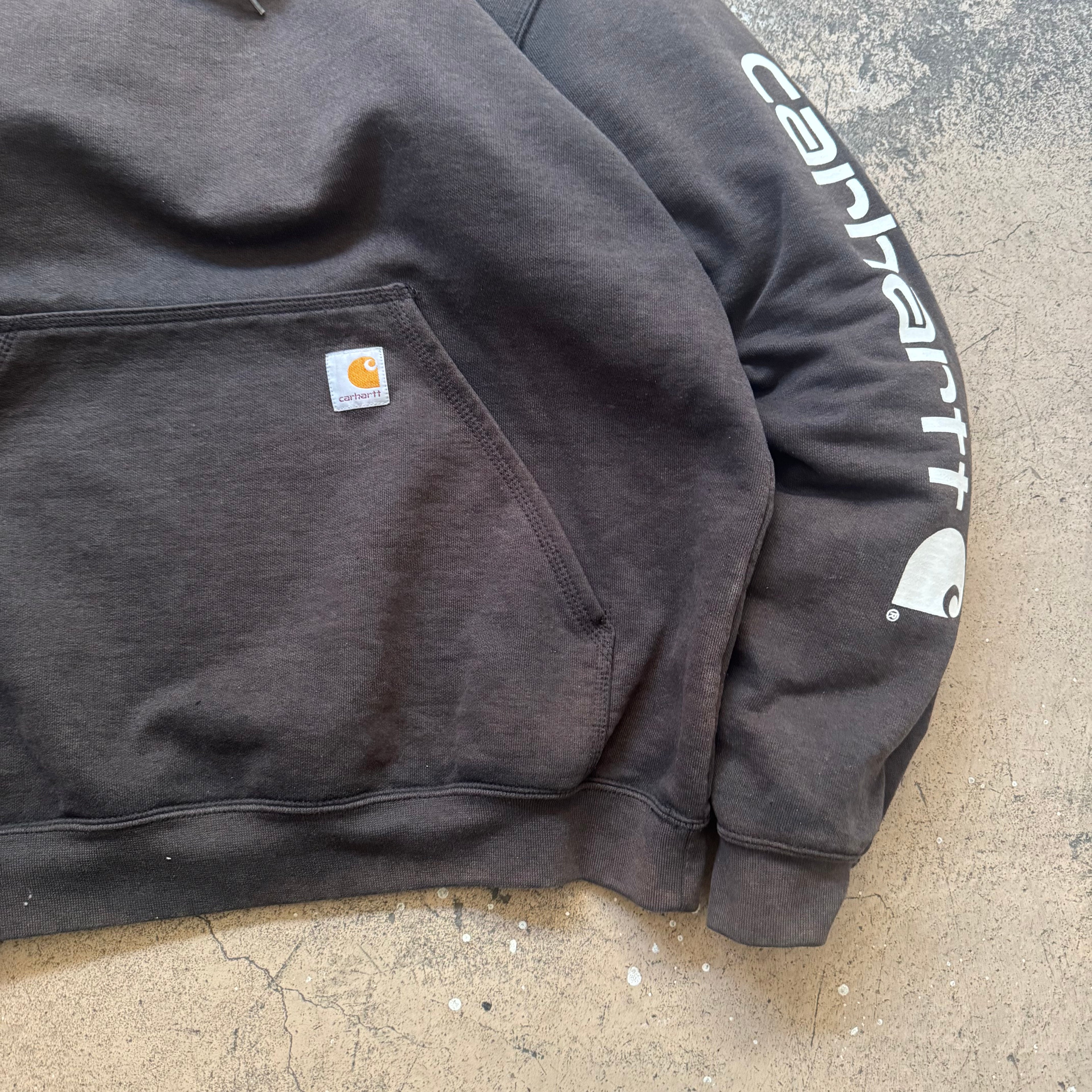 00s faded black carhartt hoodie - Large