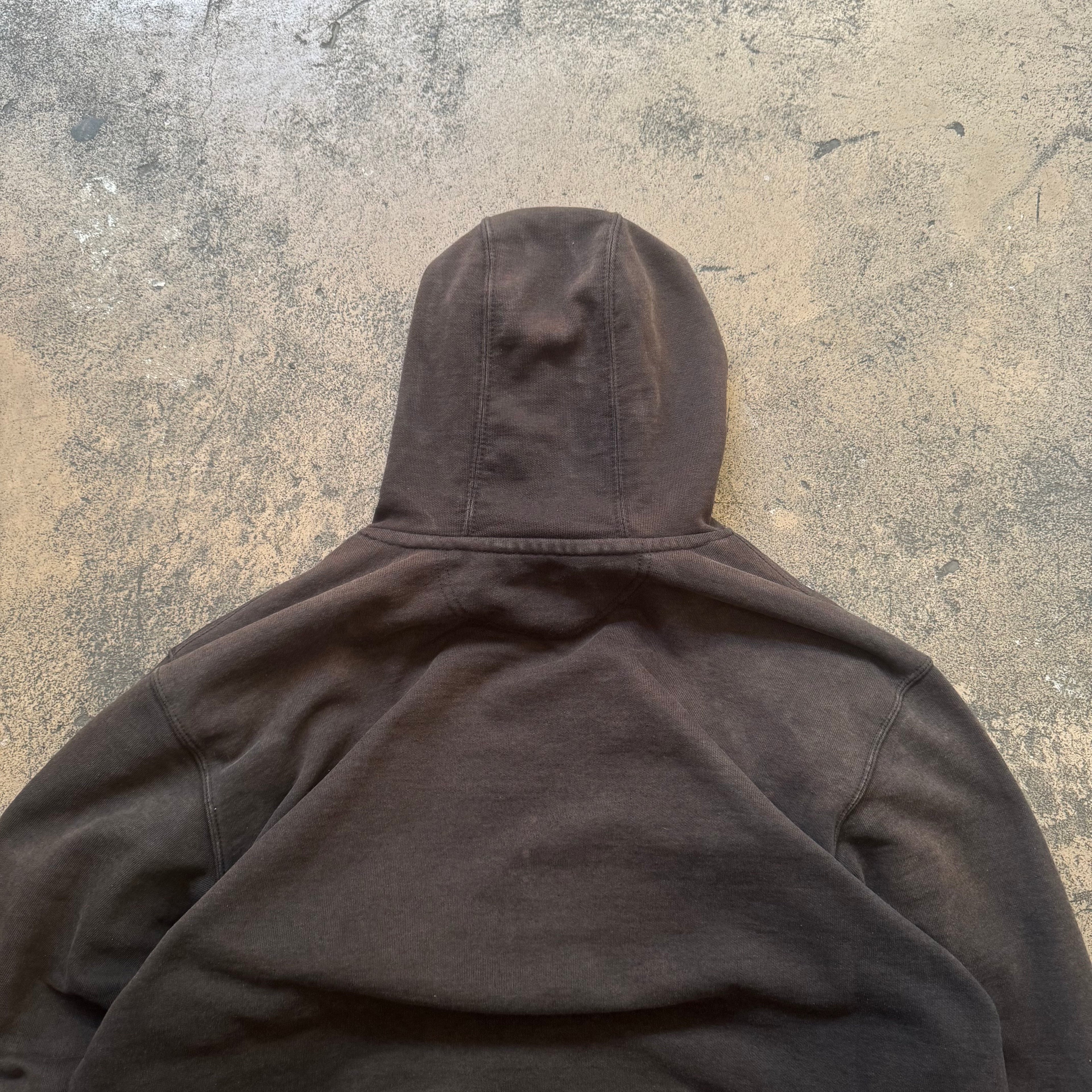 00s faded black carhartt hoodie - Large